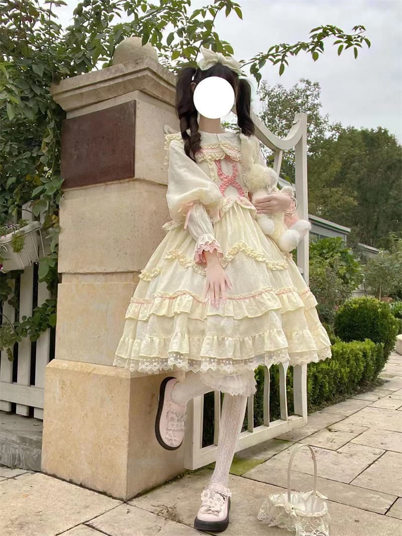 ロリータファッション 【クラシカルロリータ】 姫宮廷ふんわりレース袖付きワンピース