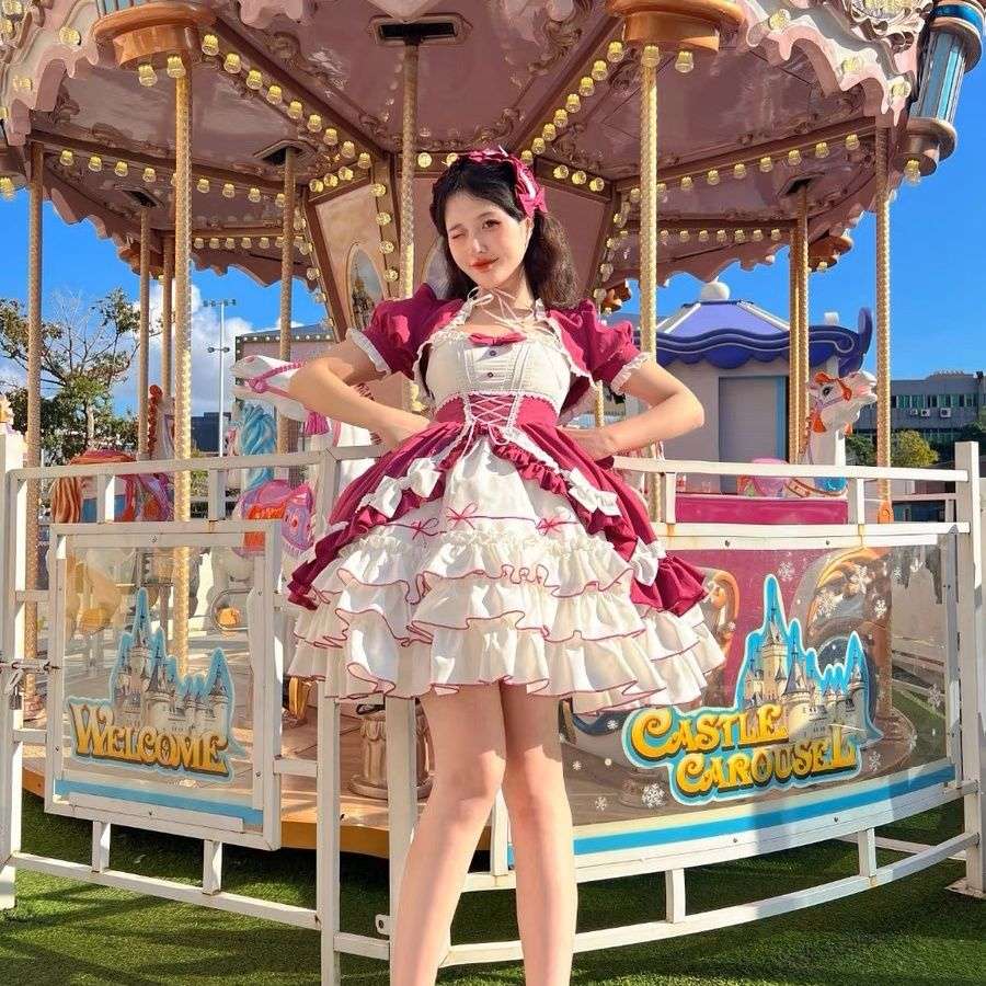 ロリータファッション 【ゴスロリ】姫系フリル重ねレースワンピース