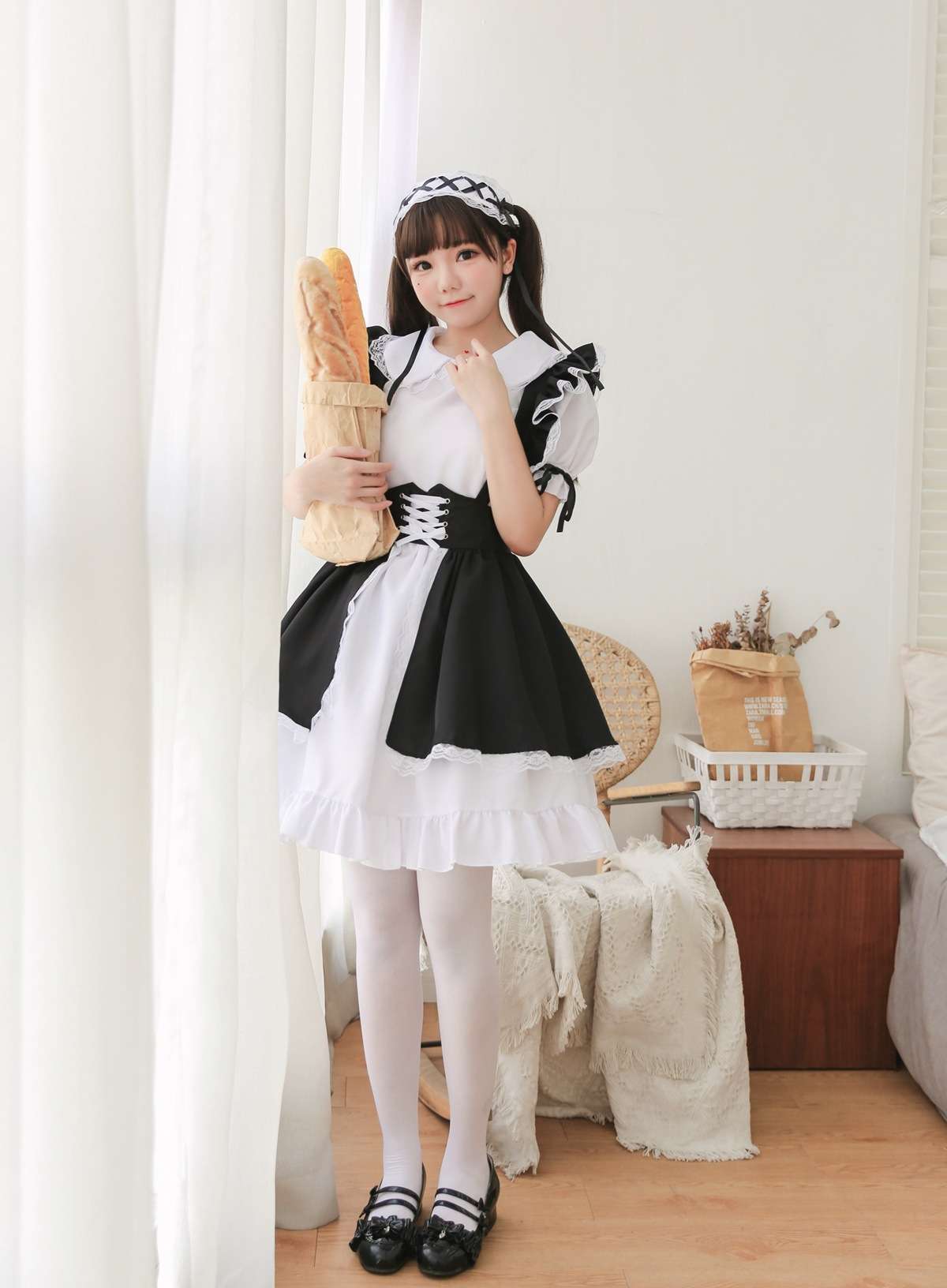 ロリータファッション 【クラシカルロリータ】姫様風メイド服ワンピース