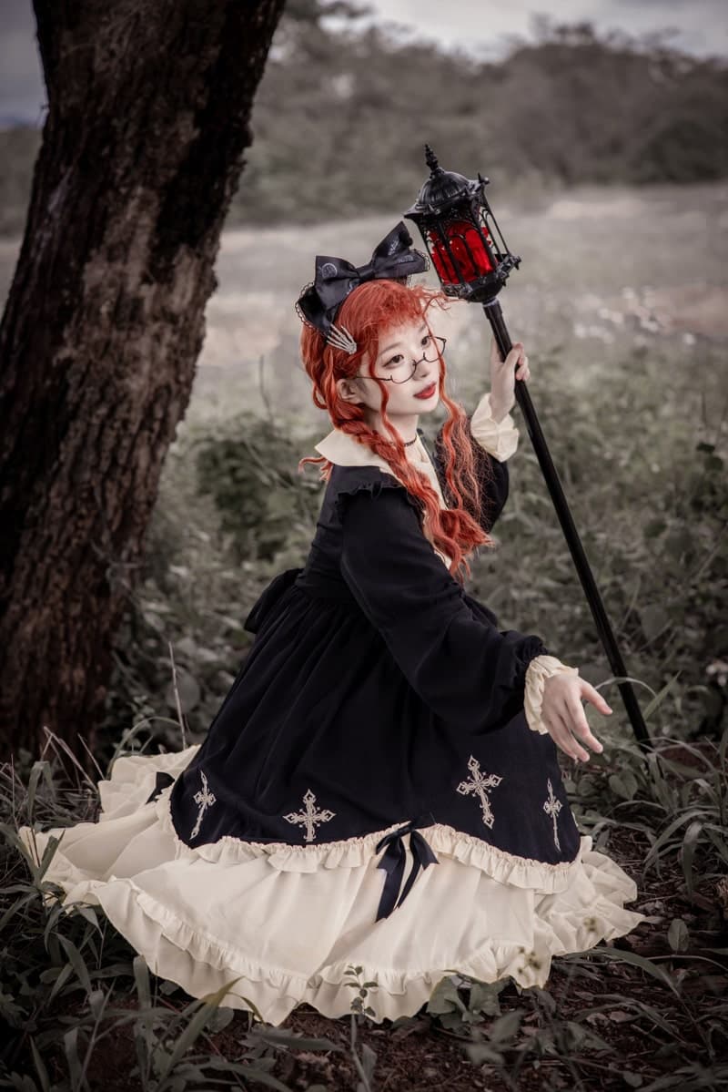ロリータファッション【ゴスロリ】シスターウィッチブラックリボンドレスワンピース