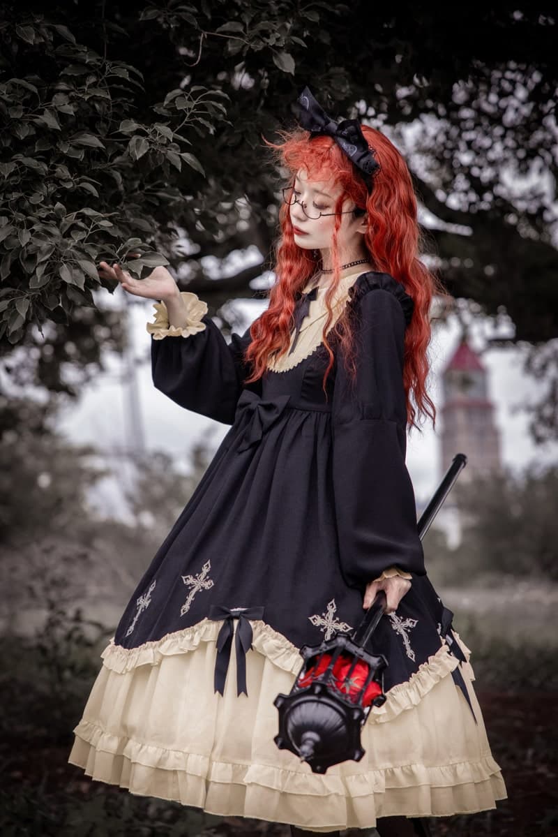 ロリータファッション【ゴスロリ】シスターウィッチブラックリボンドレスワンピース