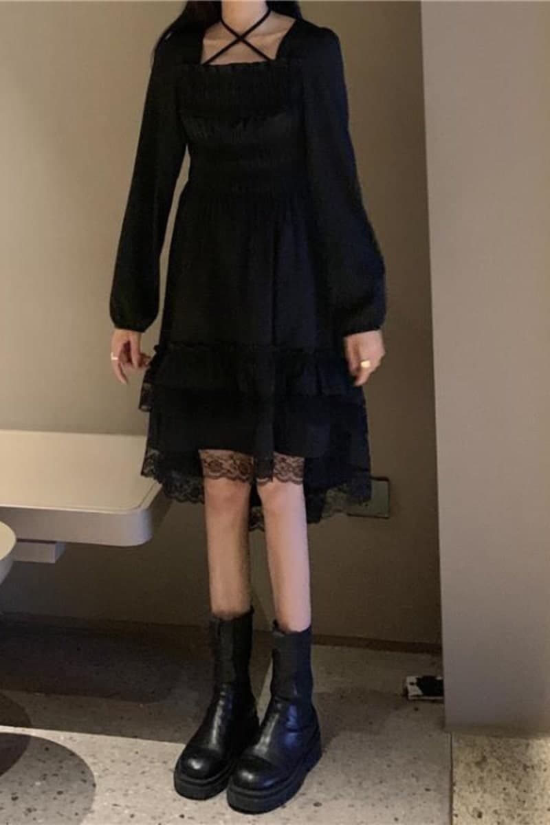 ロリータファッション【ゴスロリ】ブラックレースワンピース