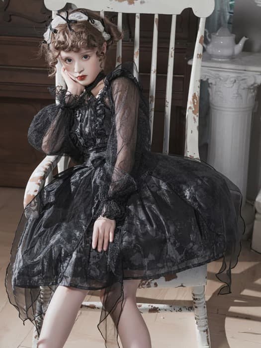 ロリータファッション 【ゴスロリ】ブラックレースロリィタワンピース