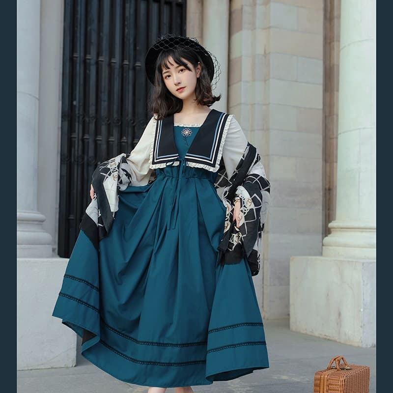 ロリータファッション 【クラシカルロリータ】ライトドレス刺繡入り