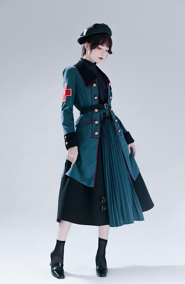 【軍服ロリータ】魔女風ドレス 【ゴスロリ】