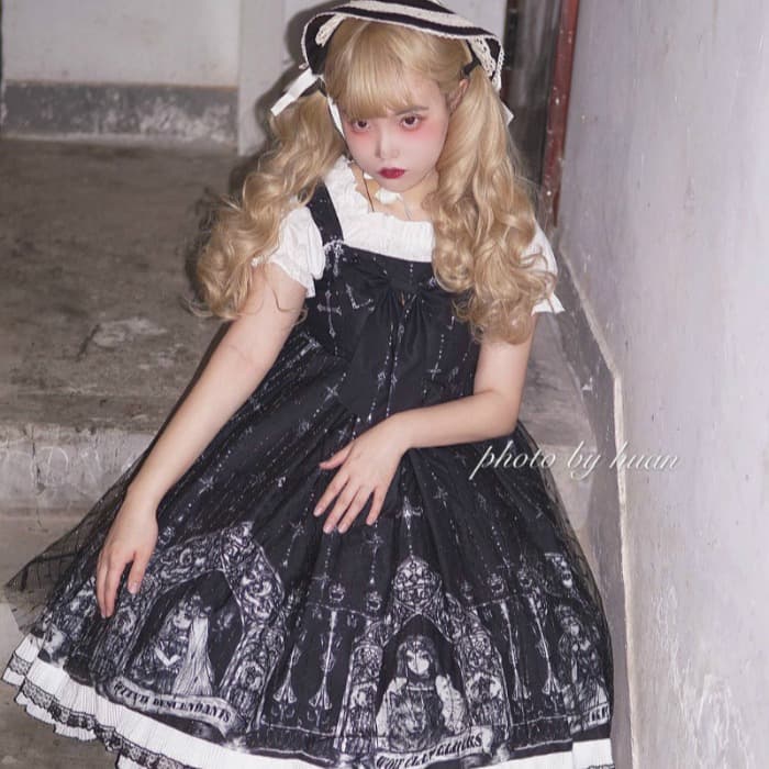 ロリータファッション【ゴスロリ】ダークナイトロリータドレス