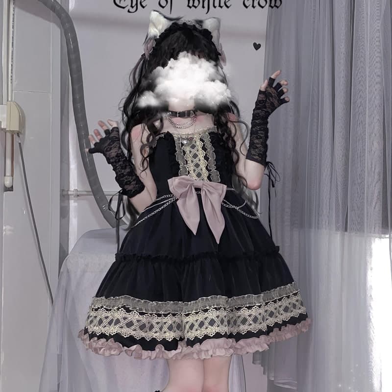ロリータファッション【ゴスロリ】ダークロリータサスペンダースカート