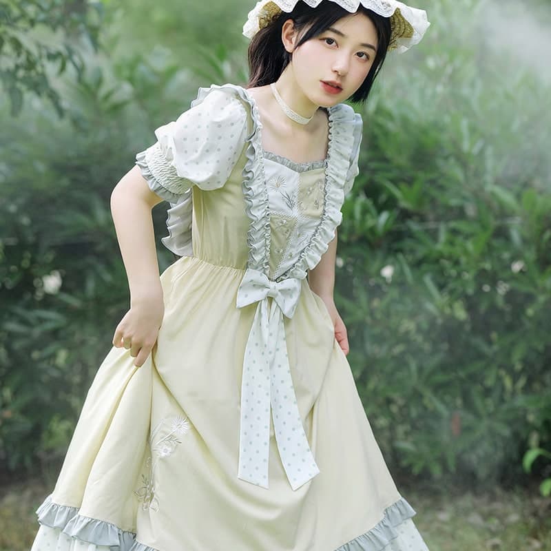 ロリータファッション 【クラシカルロリータ】刺繡入りフレッシュパステルスタイル