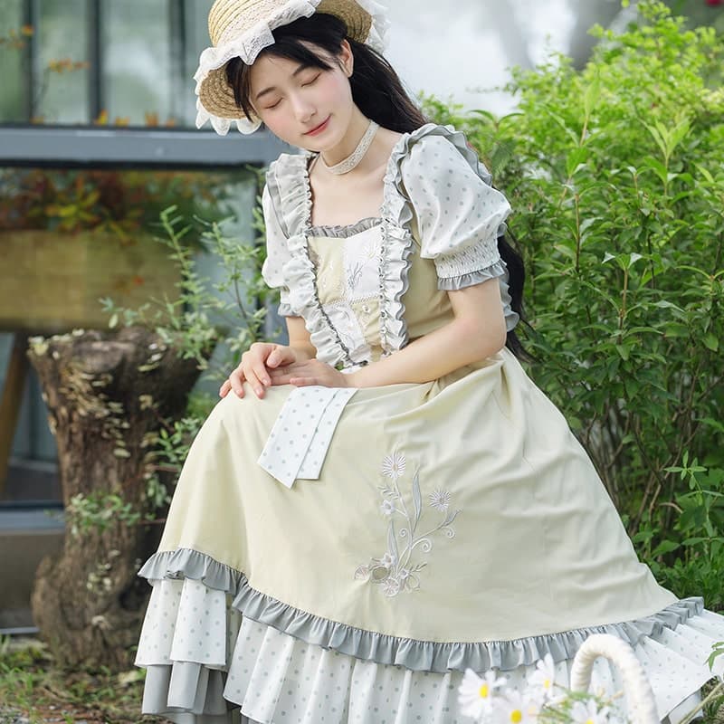 ロリータファッション 【クラシカルロリータ】刺繡入りフレッシュパステルスタイル